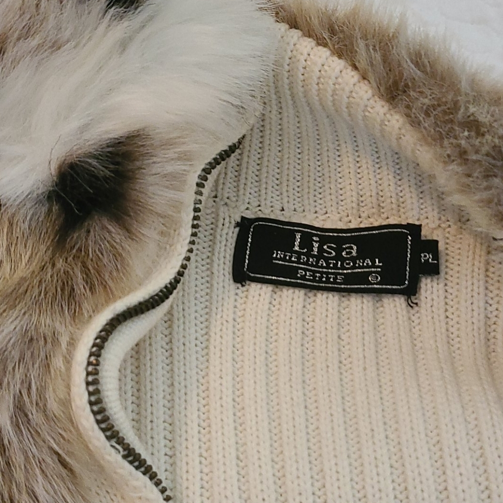 Vest - Picture 4 of 6
